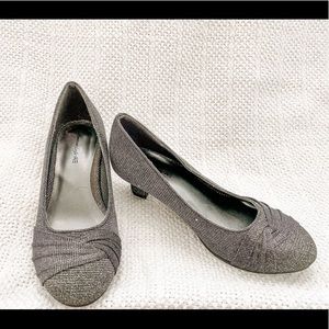 American Eagle Kitten Heels - Youth US Size 1